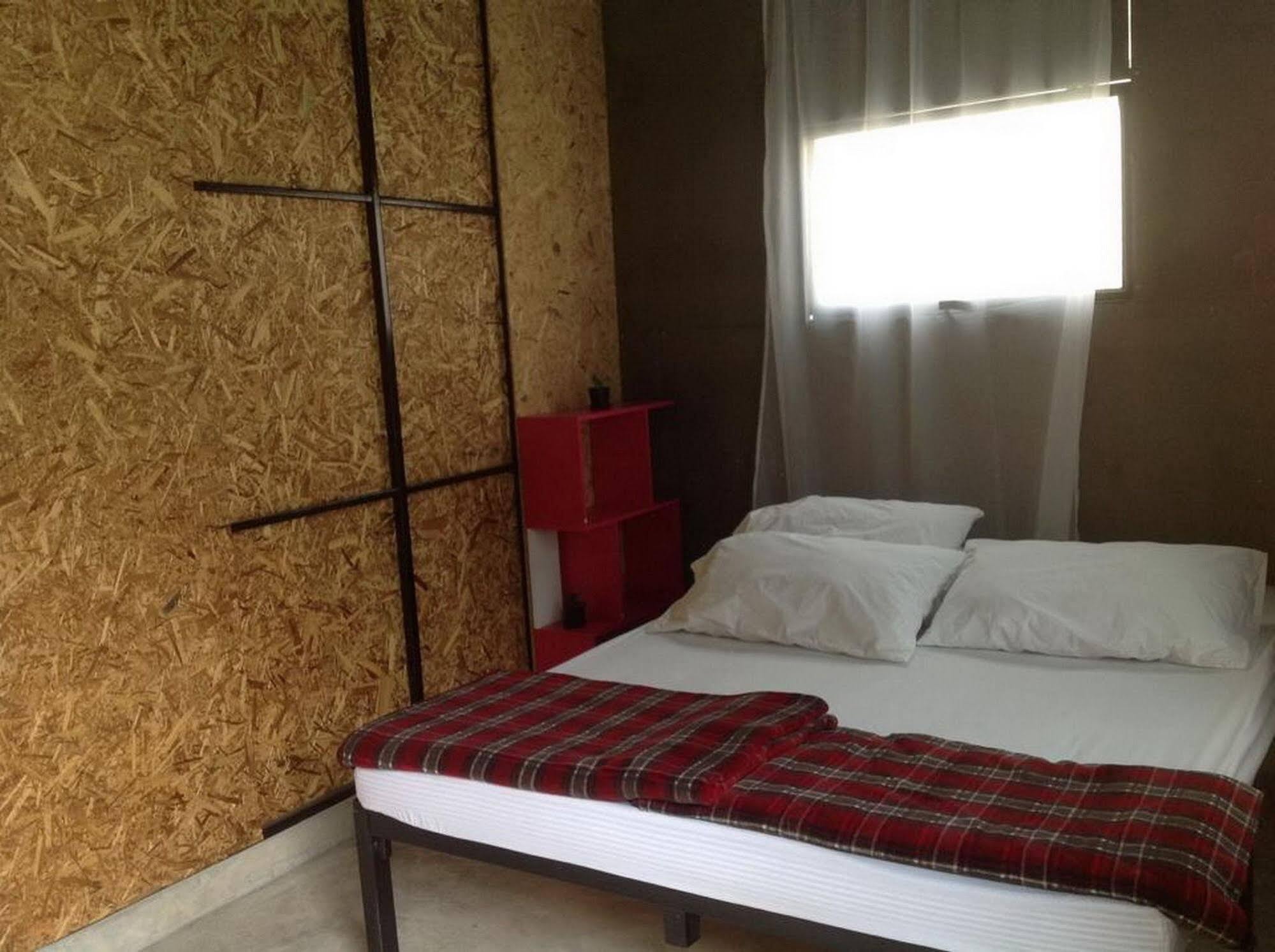 Viva Shack Hostel เชียงใหม่ ภายนอก รูปภาพ